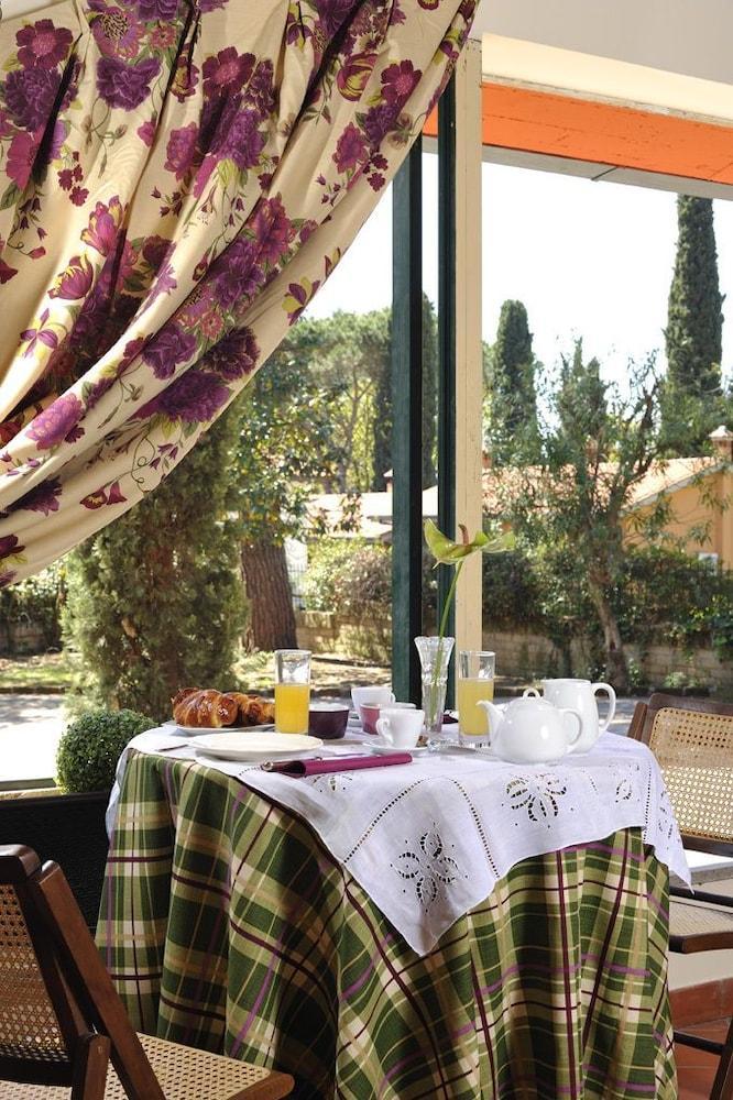 Resort La Rocchetta Рим Екстериор снимка